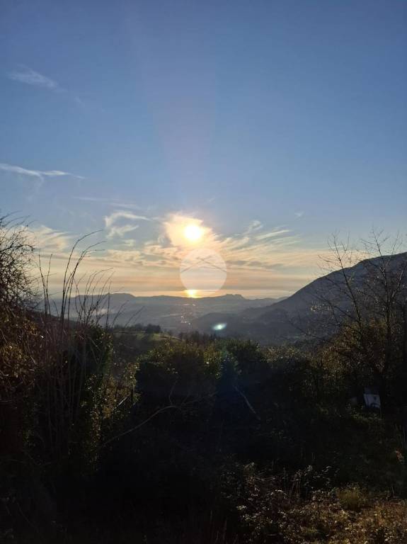 appartamento in vendita a Caprino Veronese in zona Spiazzi