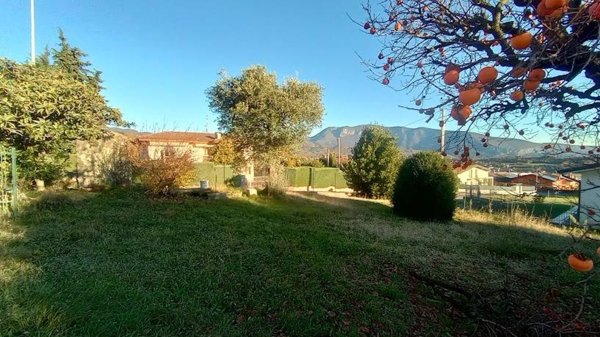 casa indipendente in vendita a Caprino Veronese