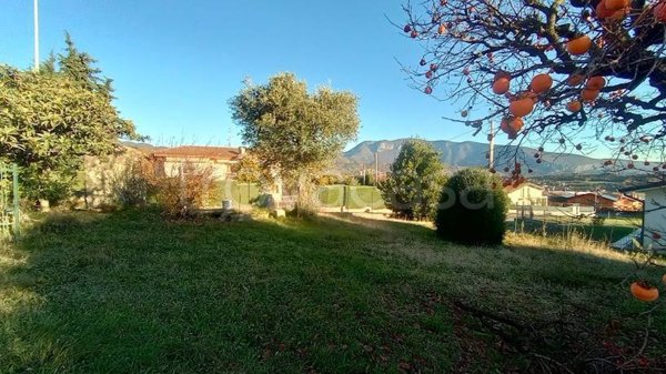 casa indipendente in vendita a Caprino Veronese