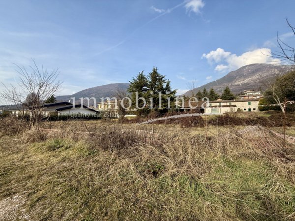 appartamento in vendita a Caprino Veronese