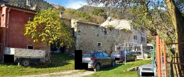casa indipendente in vendita a Caprino Veronese