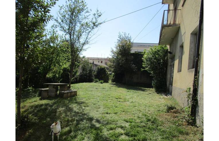 casa indipendente in vendita a Caprino Veronese