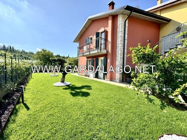 casa indipendente in vendita a Caprino Veronese