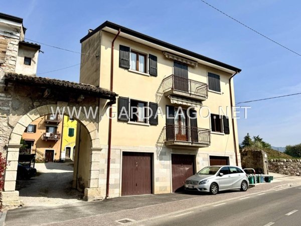appartamento in vendita a Caprino Veronese