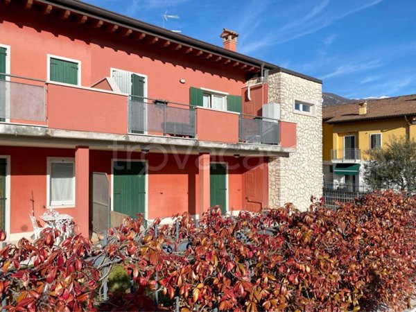 appartamento in vendita a Caprino Veronese