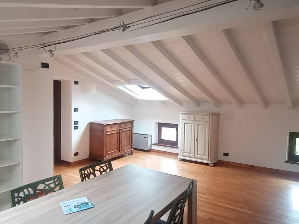 appartamento in vendita a Caprino Veronese in zona Pazzon