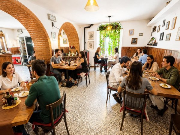 locale commerciale in vendita a Caprino Veronese