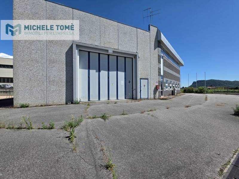 appartamento in vendita a Caprino Veronese