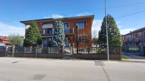 casa indipendente in vendita a Casaleone