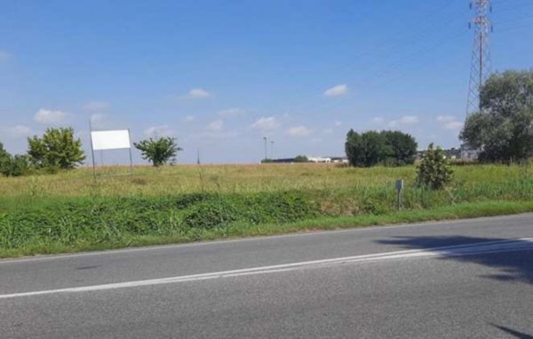 terreno edificabile in vendita a Casaleone in zona Venera