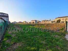 terreno edificabile in vendita a Casaleone