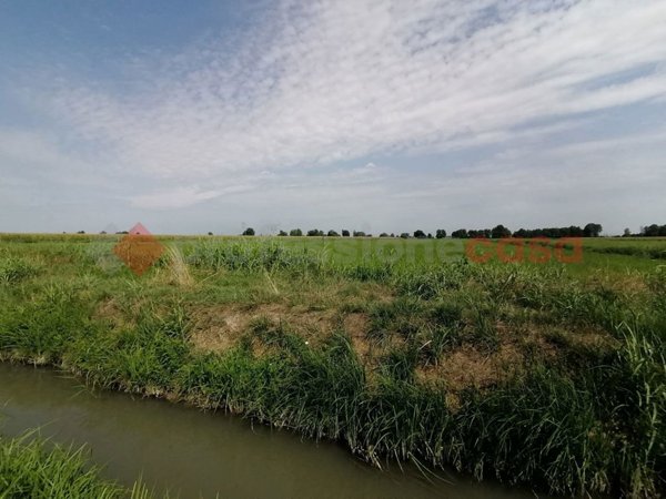 terreno edificabile in vendita a Casaleone