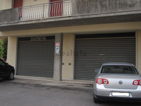negozio in vendita a Casaleone in zona Sustinenza