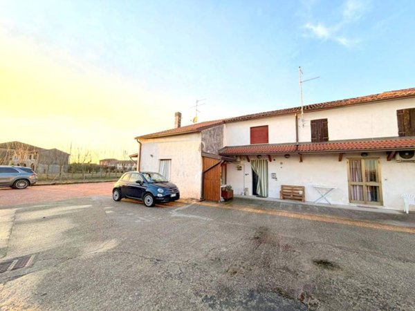 casa indipendente in vendita a Casaleone in zona Sustinenza