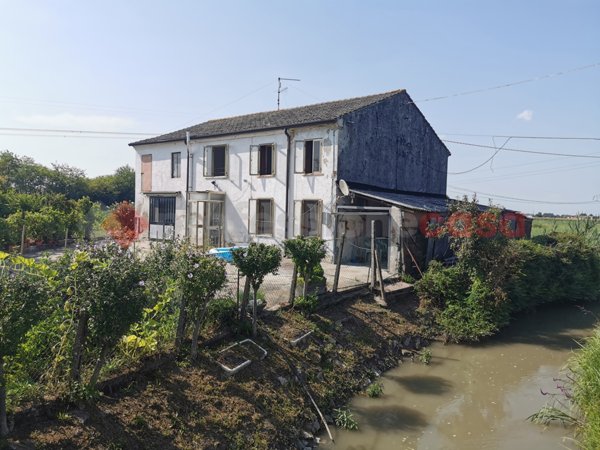 casa indipendente in vendita a Casaleone in zona Sustinenza