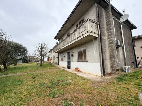 casa indipendente in vendita a Casaleone in zona Sustinenza