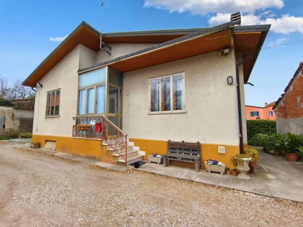 casa indipendente in vendita a Casaleone