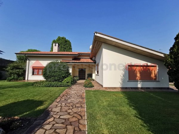casa indipendente in vendita a Casaleone in zona Sustinenza