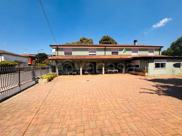 negozio in vendita a Casaleone