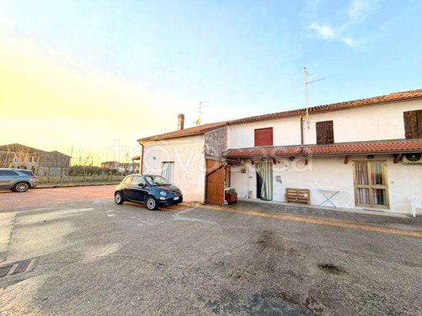 casa indipendente in vendita a Casaleone in zona Sustinenza