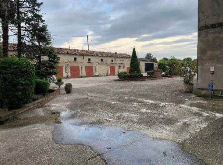 intera palazzina in vendita a Castagnaro