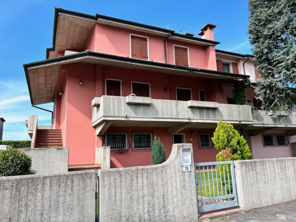casa indipendente in vendita a Castagnaro