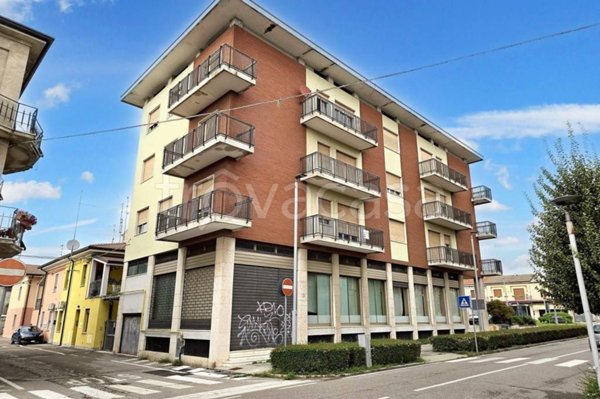 trivano in vendita a Castagnaro