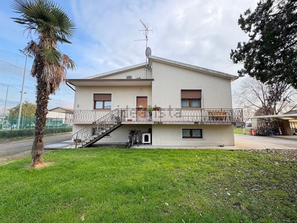 casa indipendente in vendita a Castagnaro