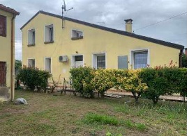 casa indipendente in vendita a Castagnaro