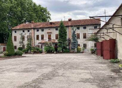 terreno edificabile in vendita a Castagnaro