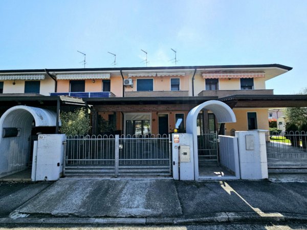 casa indipendente in vendita a Castagnaro