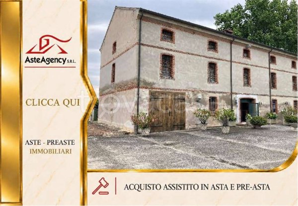 appartamento in vendita a Castagnaro in zona Menà