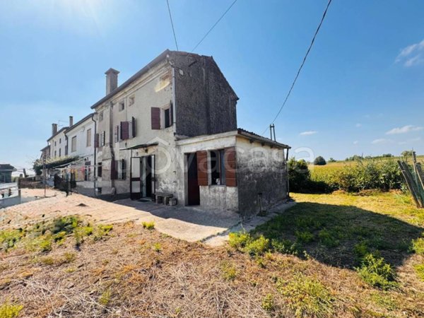 casa indipendente in vendita a Castagnaro