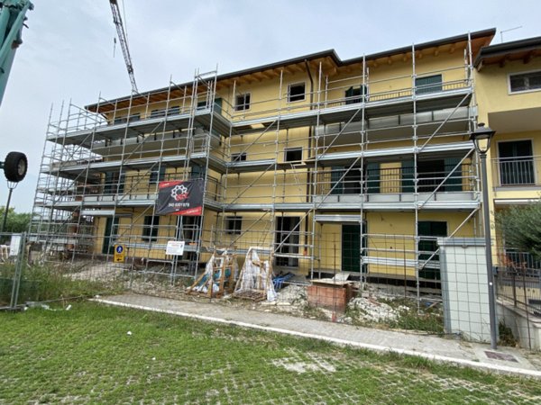 appartamento in vendita a Castel d'Azzano