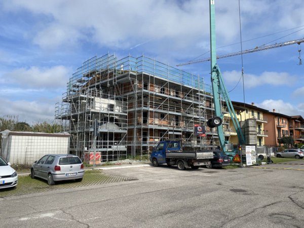 appartamento in vendita a Castel d'Azzano