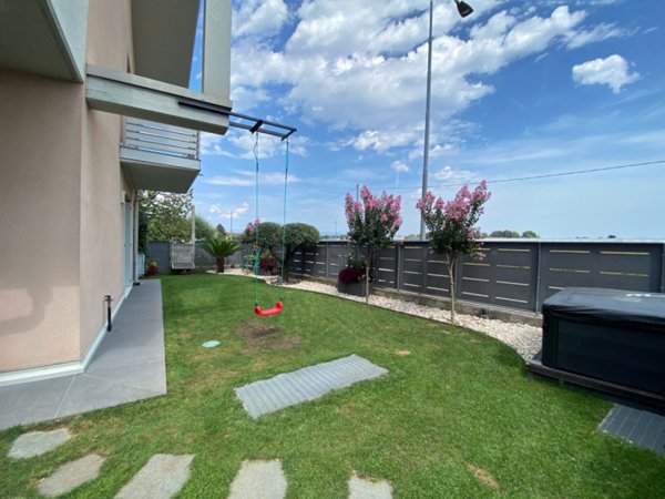 mansarda in vendita a Castel d'Azzano