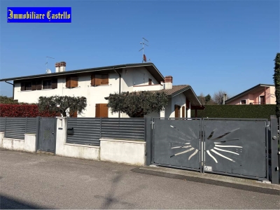 casa indipendente in vendita a Castel d'Azzano