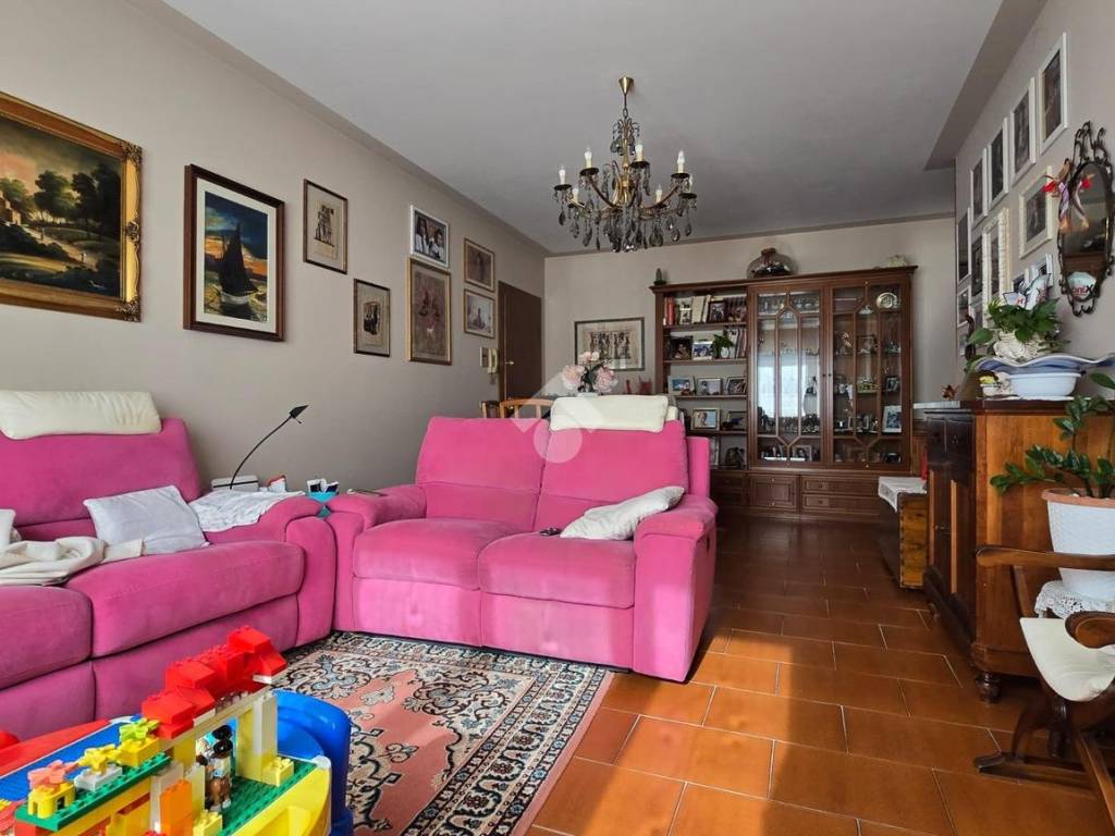 appartamento in vendita a Castel d'Azzano