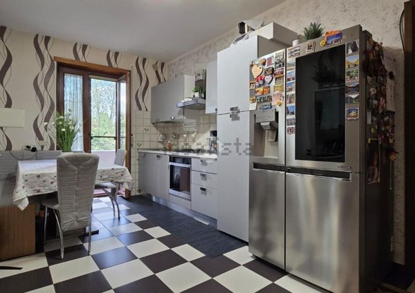 appartamento in vendita a Castel d'Azzano