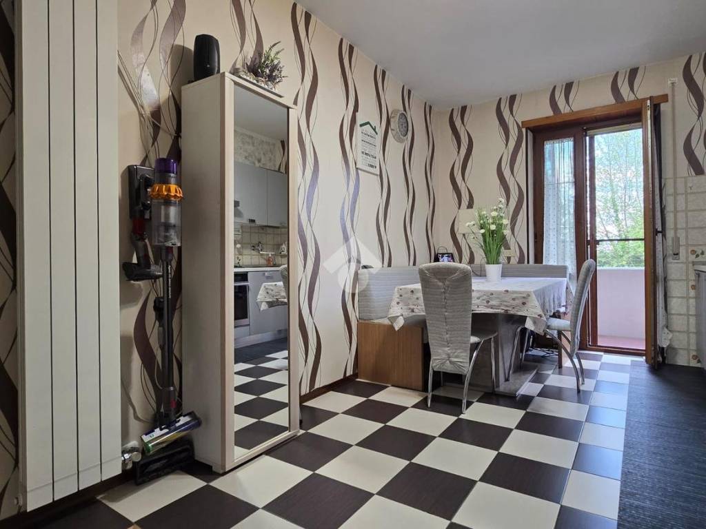 appartamento in vendita a Castel d'Azzano