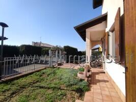 appartamento in vendita a Castel d'Azzano