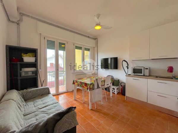 appartamento in vendita a Castel d'Azzano in zona Beccacivetta