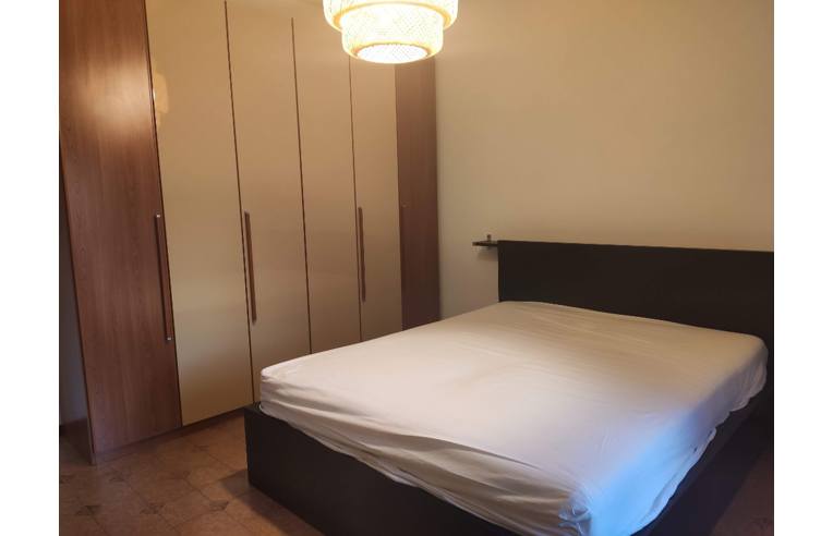 appartamento in vendita a Castel d'Azzano in zona Beccacivetta