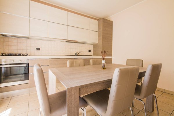 appartamento in vendita a Castel d'Azzano in zona Beccacivetta