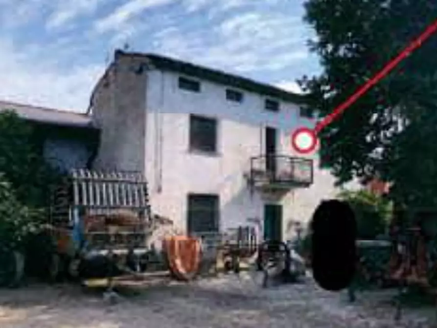 casa indipendente in vendita a Castel d'Azzano in zona San Martino