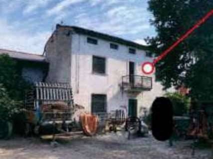 casa indipendente in vendita a Castel d'Azzano in zona Beccacivetta