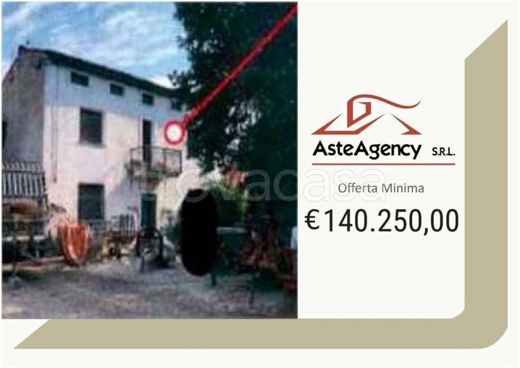 casa indipendente in vendita a Castel d'Azzano in zona San Martino