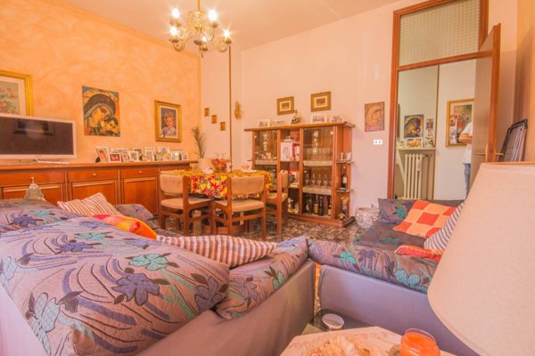 appartamento in vendita a Castel d'Azzano in zona Azzano