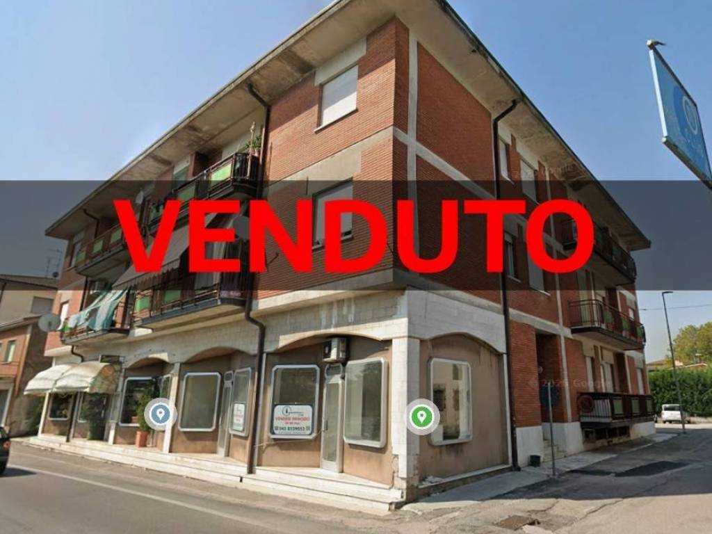 appartamento in vendita a Castel d'Azzano in zona Beccacivetta