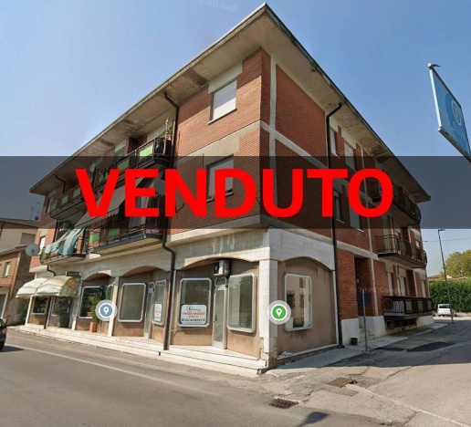 appartamento in vendita a Castel d'Azzano in zona Azzano